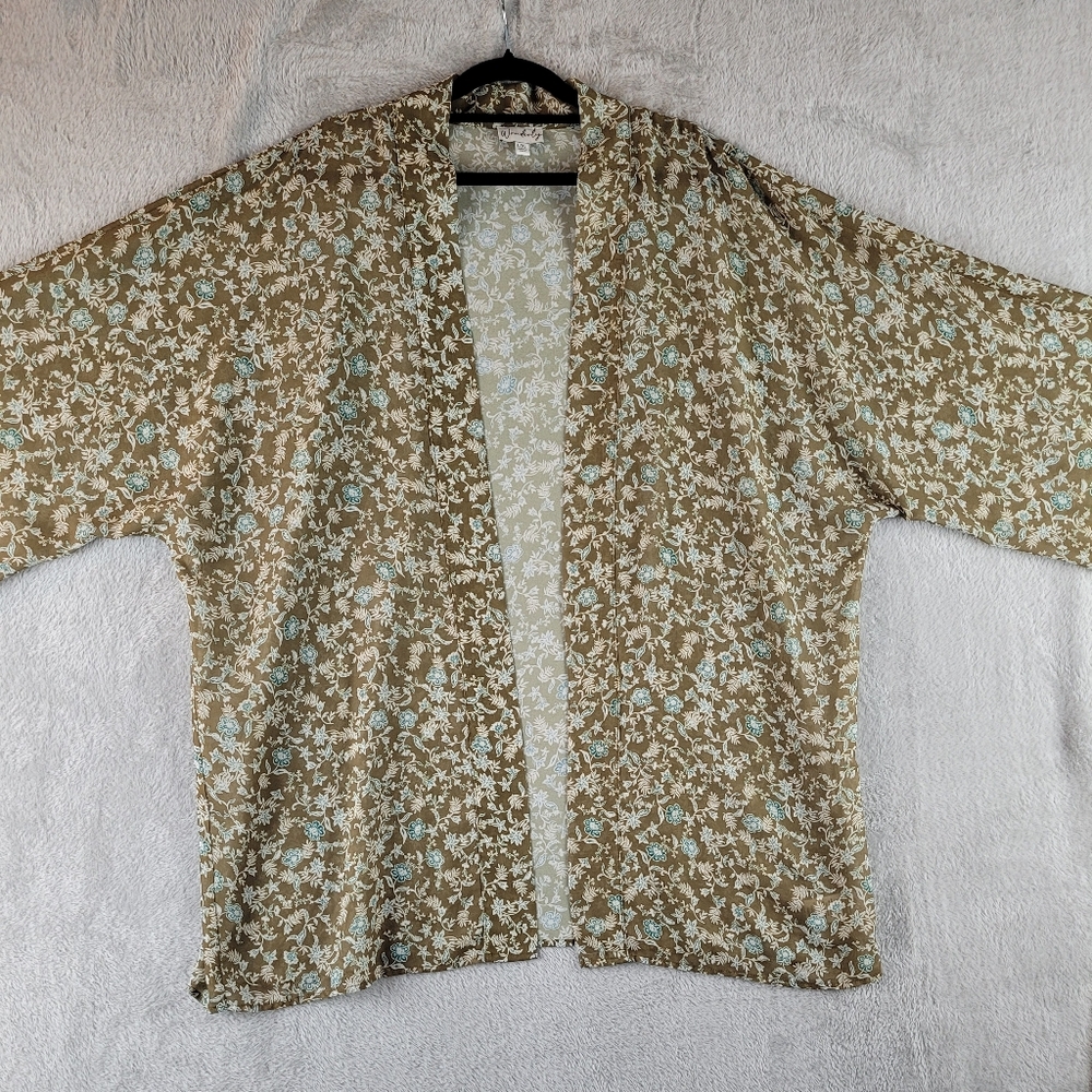 Wonderly Leaf Print Kimono in Green and Blue